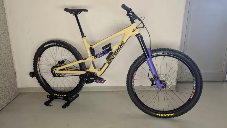 Zerode Katipo Enduro